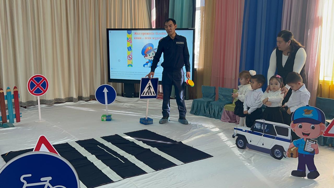 «Жүріс-тұрыс мәдениеті кауіпсіздік кепілі »